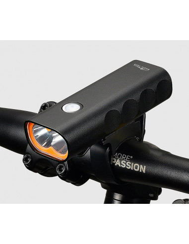 BIKE FRONT LIGHT - Przednie światło rowerowe z 2 ultra-jasnymi diodami LED, 3 tryby światła